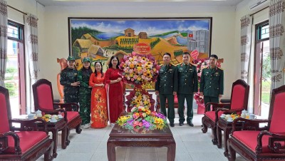 TRƯỜNG MẦM NON 20/10 TỔ CHỨC HOẠT ĐỘNG TRẢI NGHIỆM THAM QUAN DOANH TRẠI BỘ ĐỘI TẠI TRUNG ĐOÀN 82